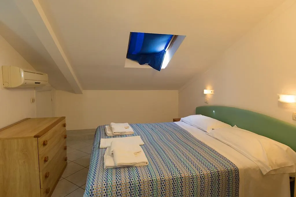 Hotel Ginevra Cattolica