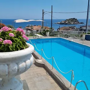 https://hotel-lachea.sicilyhotelsitaly.net