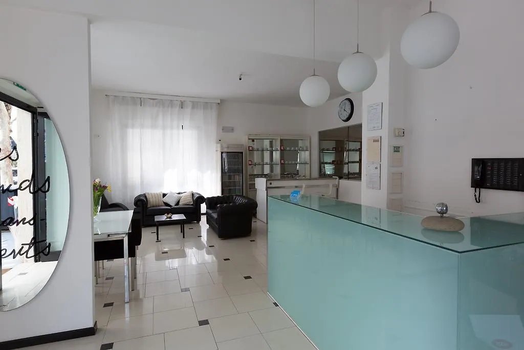 Hotel Ginevra Cattolica