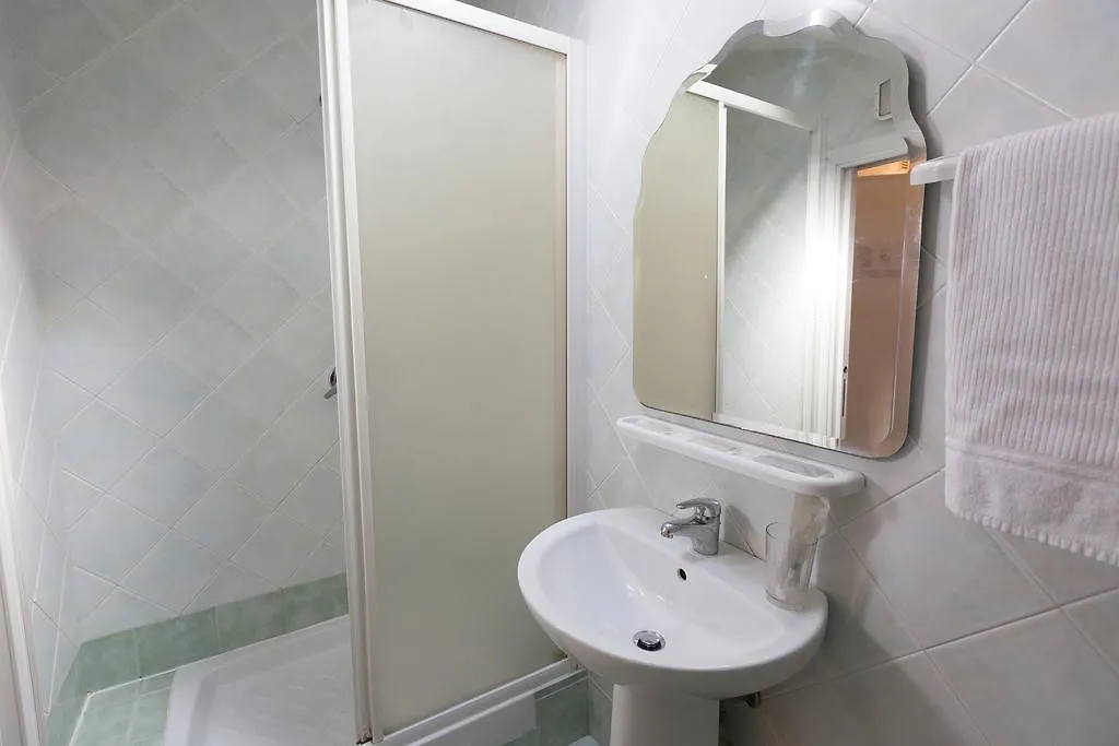 Hotel Ginevra Cattolica