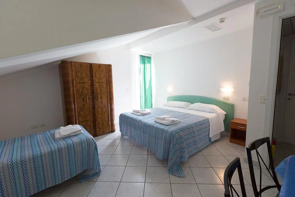 Hotel Ginevra Cattolica