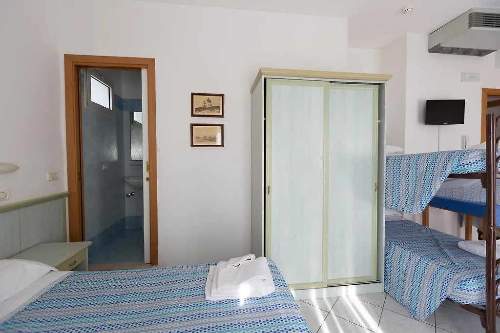 Hotel Ginevra Cattolica 0*,  Italy